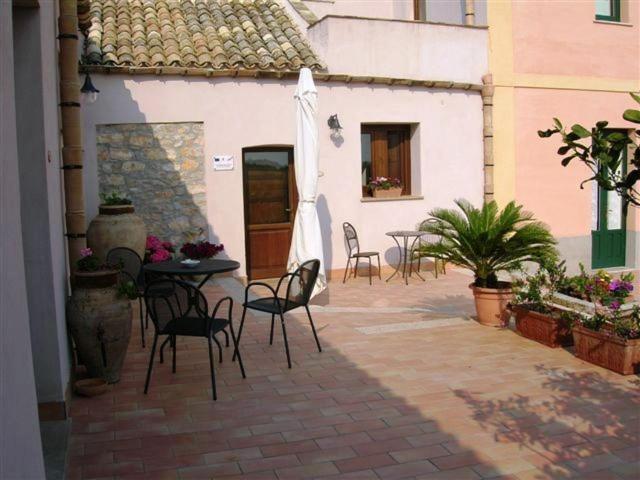 Agriturismo Baglio Donna Santa Dattilo Екстер'єр фото